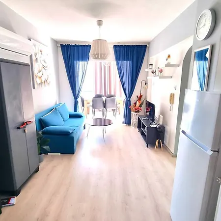 2br Coastal Comfort With Internet Access Apartament Larnaca