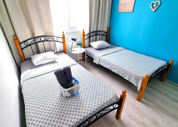 2br Coastal Comfort With Internet Access Apartmán